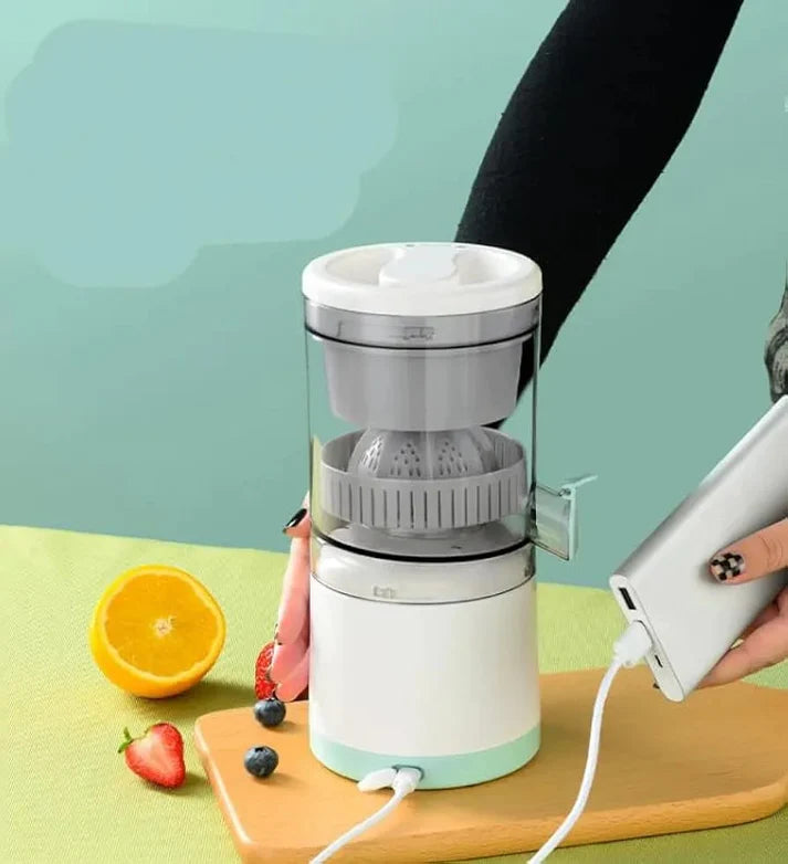 USB rechargeable citrus juicer top view